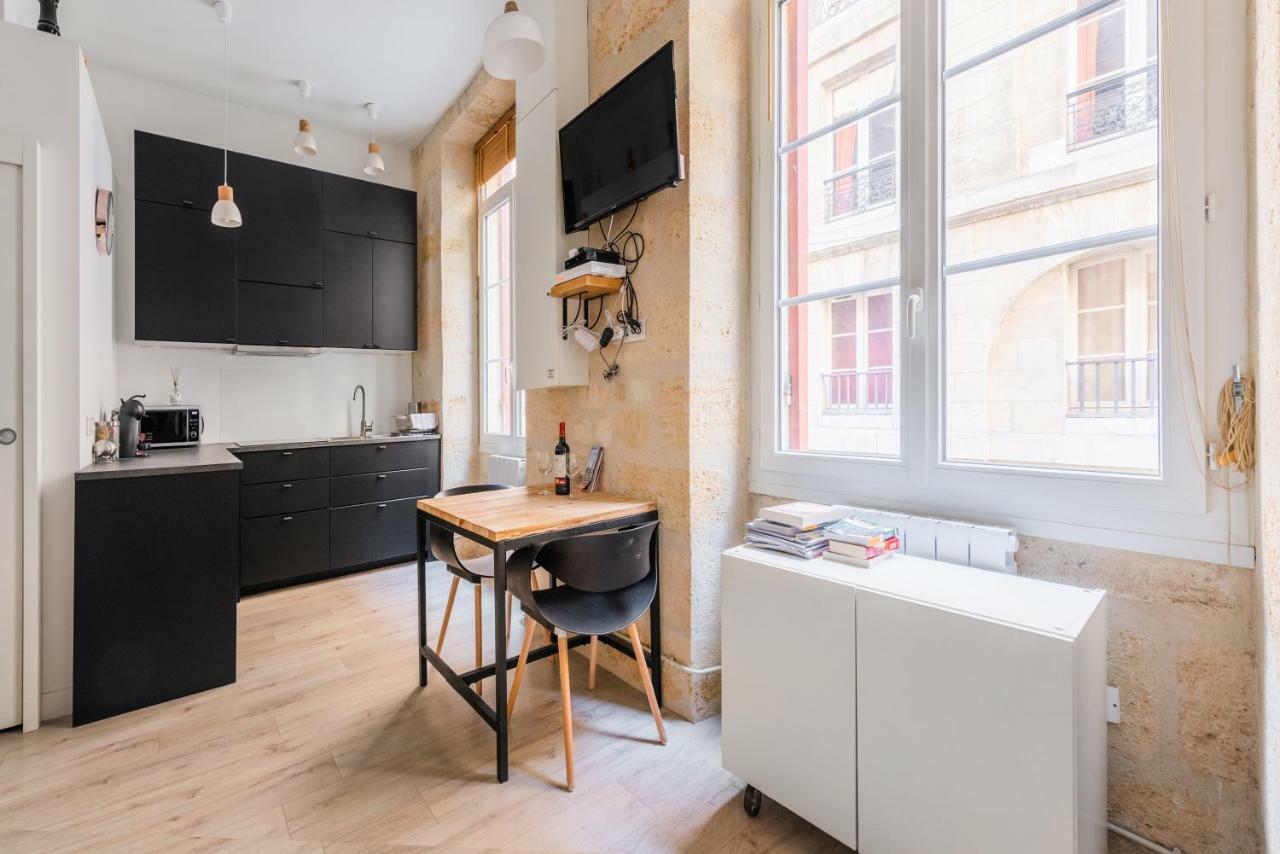 Le Cosy - Rue Ausone Bordéus Exterior foto